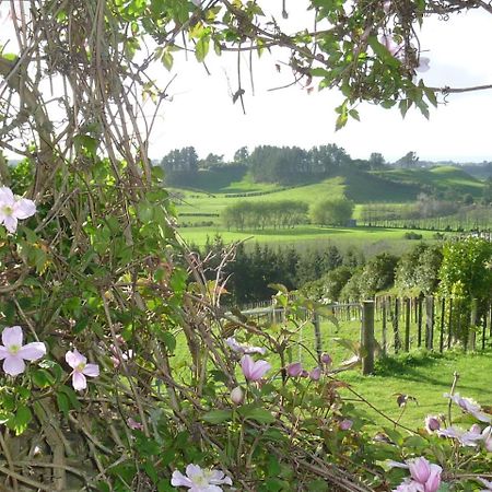 A Touch Of Tuscany At Hillsborough New Plymouth Bagian luar foto