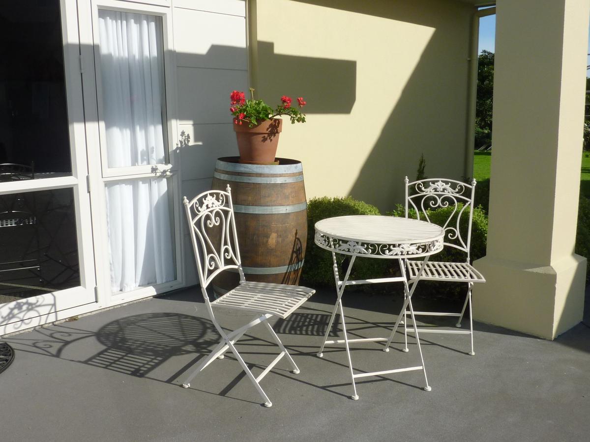 A Touch Of Tuscany At Hillsborough New Plymouth Bagian luar foto